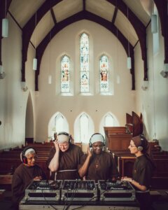 Poor Clares Of Arundel - Pressefoto (Foto Credit: Chris O’Donovan).