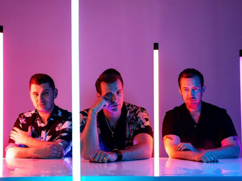 The Baseballs landen mit „Hot Shots“ in den Top 20 der deutschen Longplay-Charts