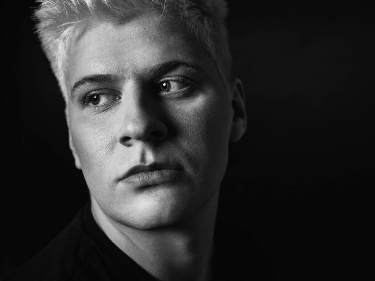 Thorsteinn Einarsson “Shackles“ (Single + offizielles Video) POP