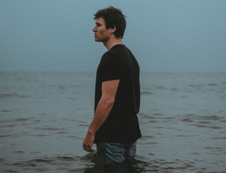 Wincent Weiss – „Irgendwie Auch Nicht“ (Single + Audio Video)