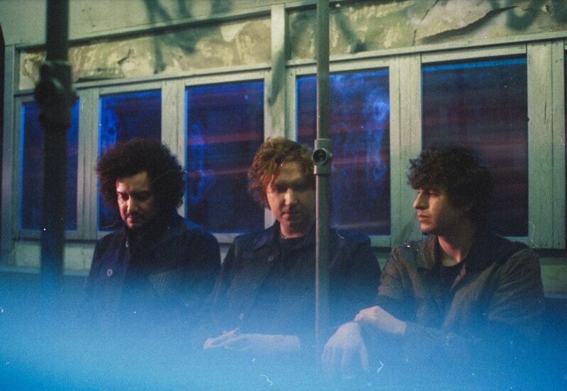 The Kooks – „10 Tracks To Echo In The Dark“ (Lonely Cat)