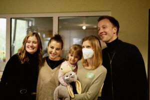 Joris & Madeline Juno & Marie Bothmer in der VAMED Kinderklinik Hohenstücken, Brandenburg an der Havel - Foto (Foto Credits (c): Magdalena Niehnke)