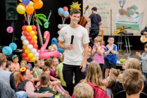 Wincent Weiss am Klinikum Magdeburg 2017 - Foto (Foto Credits (c): Andreas Lander)