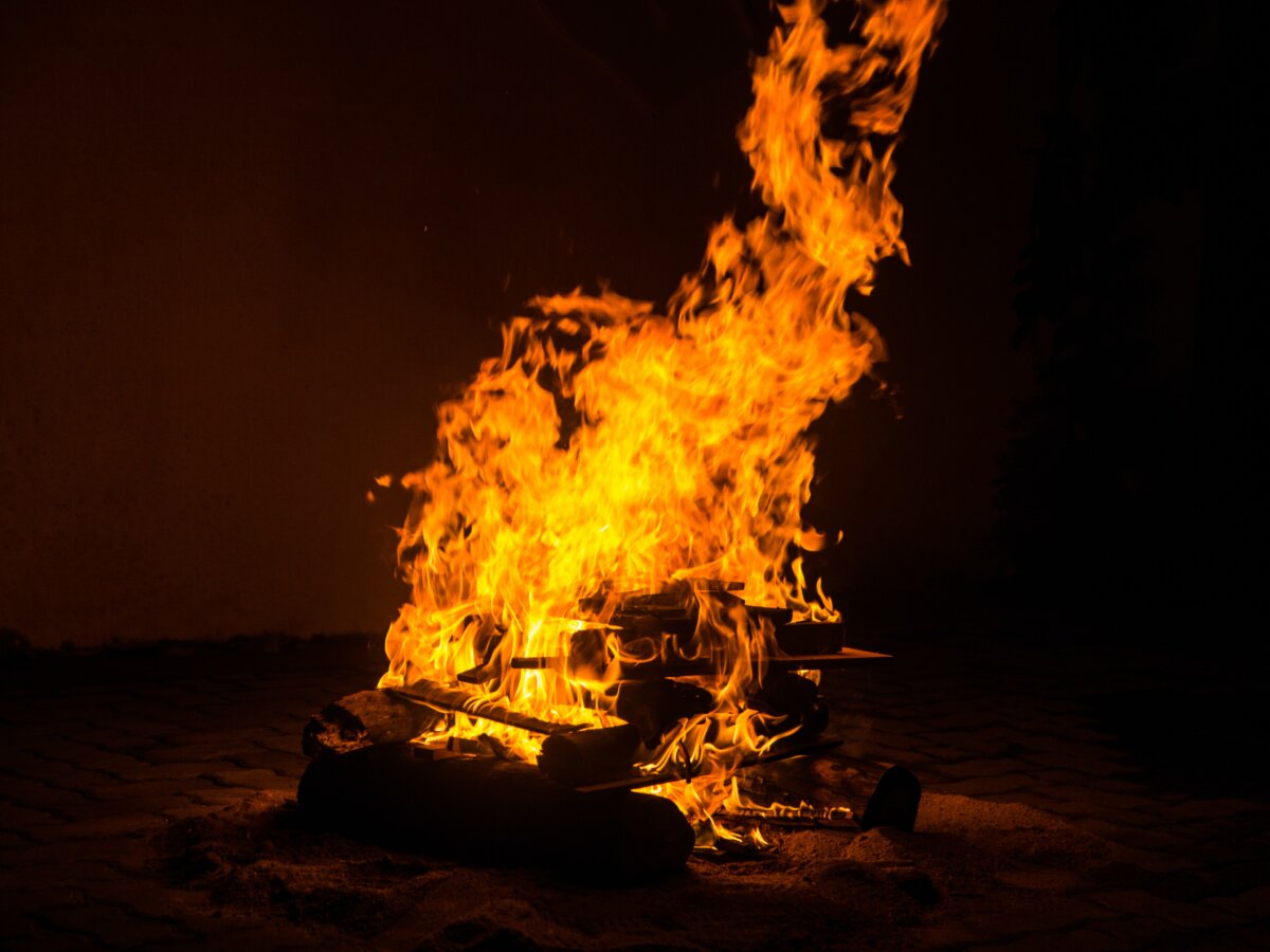 “Das MDR Jump Osterfeuer 2024“ (MDR Fernsehen, 30.03., 20:15 Uhr) - POP ...