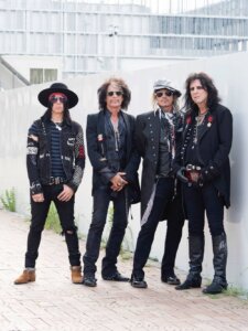 HOLLYWOOD VAMPIRES - Pressefoto (Foto Credits (c): Ross Halfin) 