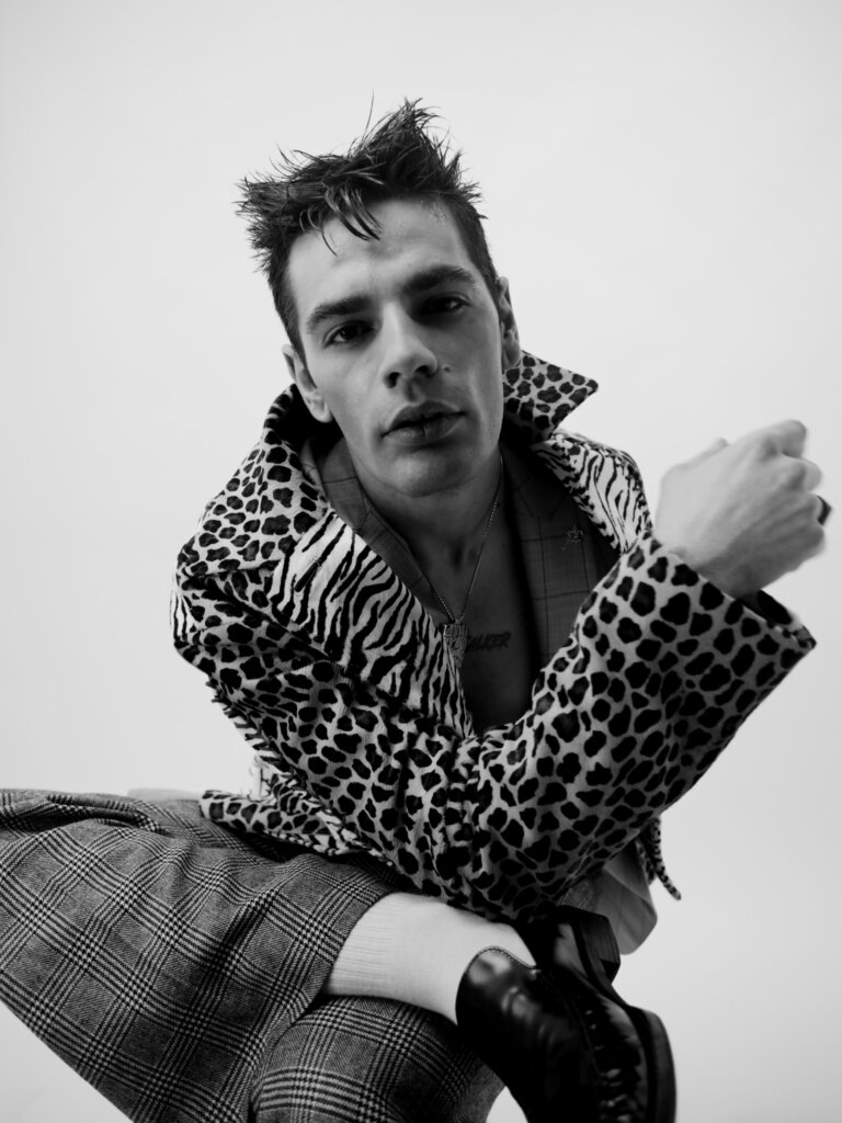 Mit “Masculinity“ und “LOVA Tiktok Edit“ startet LUCKY LOVE in