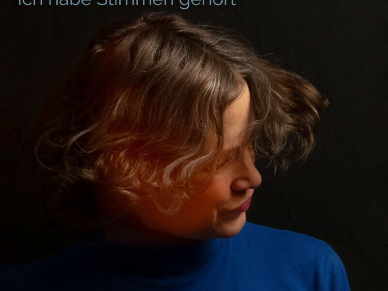 Elke Brauweiler – „Ich Habe Stimmen Gehört“ (Single – VÖ: 13.10.2023)