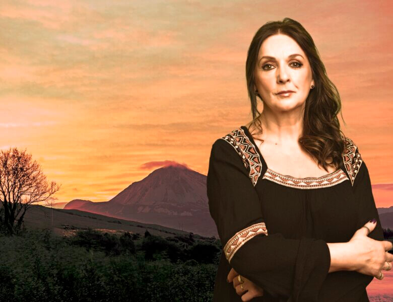 MOYA BRENNAN live – Die Clannad-Sängerin auf Solo-Tour im April 2024