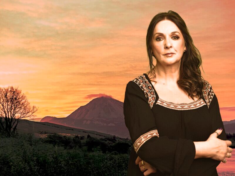 MOYA BRENNAN live – Die Clannad-Sängerin auf Solo-Tour im April 2024