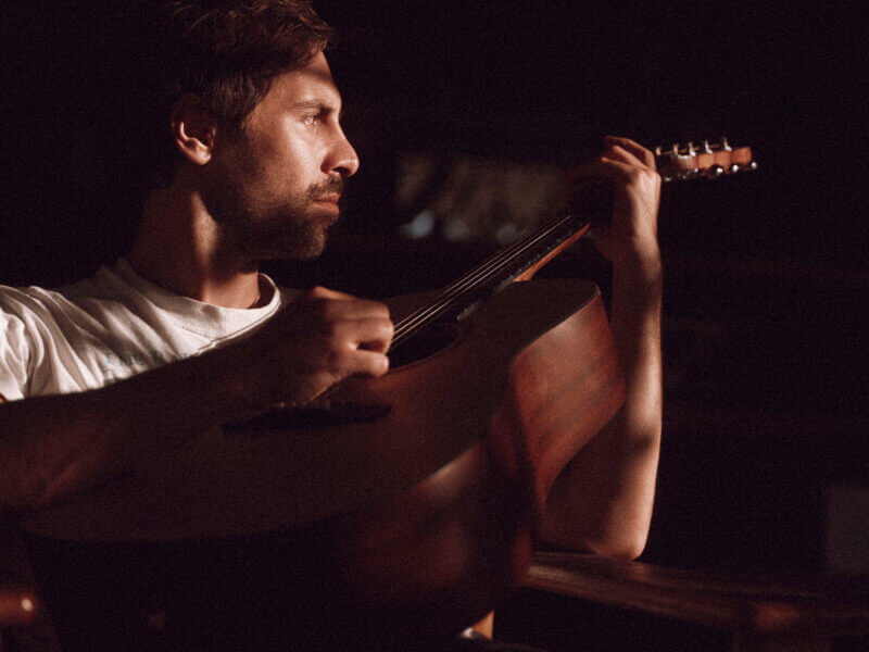 Max Giesinger – „Glück Auf Den Strassen“ (Album – VÖ: 26.09.2025)