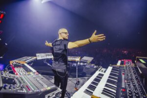 SCHILLER live - Pressefoto (Foto Credits (©): Thomas Rabsch)