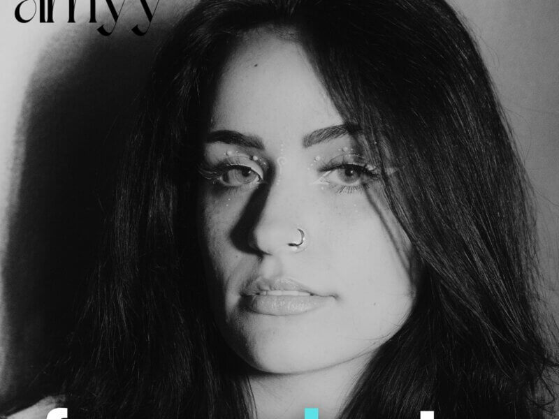 Amyy – „Fang Grad Erst An“ (Single – VÖ: 15.08.2025)