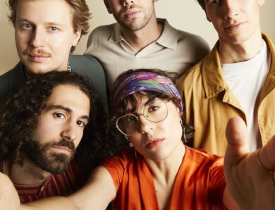FiNDiNG CLEO – „Can’t Stand The Silence“ (Single + offizielles Video)