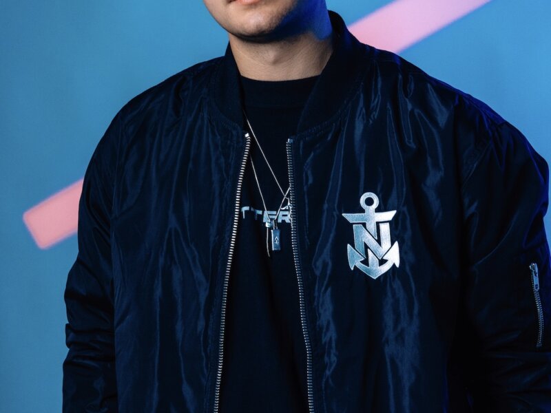 Neptunica feat. RO – „When The Beat Drops Out“ (Single + Visualizer Video)