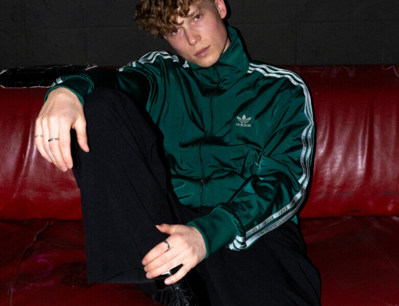 Jacob Elias – „Zeit Zurück“ (Single + Visualizer Video)