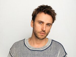 Clueso - Pressebild (Foto Credits (©): Christoph Köstlin)