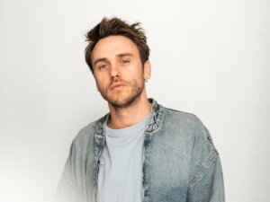 Clueso - Pressebild (Foto Credits (©): Christoph Köstlin)