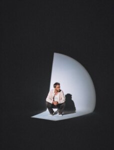 Clueso - Pressebild (Foto Credits (©): Sony Music)