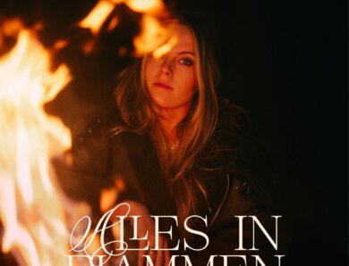 SOPHIA – „Alles In Flammen“ (Single + Audio Video)