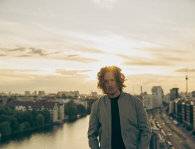 Michael Schulte – „5am“ (Single + offizielles Lyric Video)